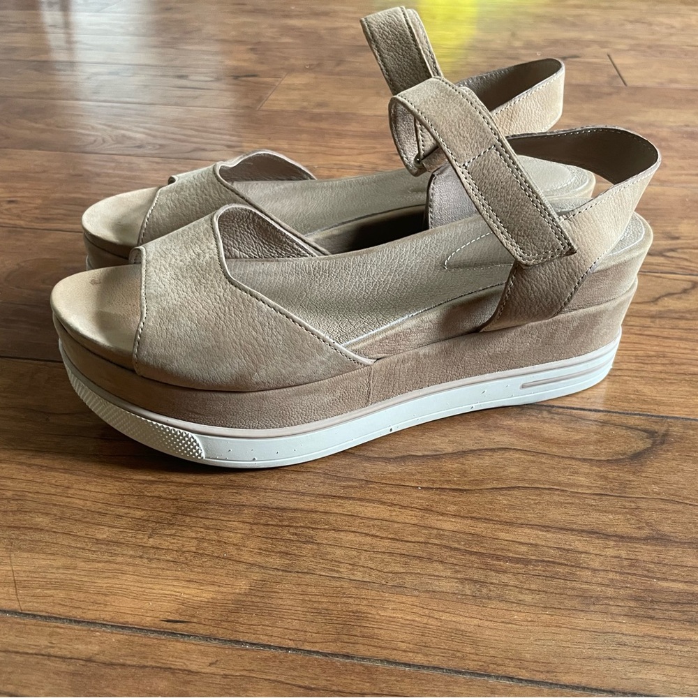 Eileen Fisher Taupe Platform Sandals